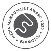 2022_FotoWare_MMaward_Badge_grey