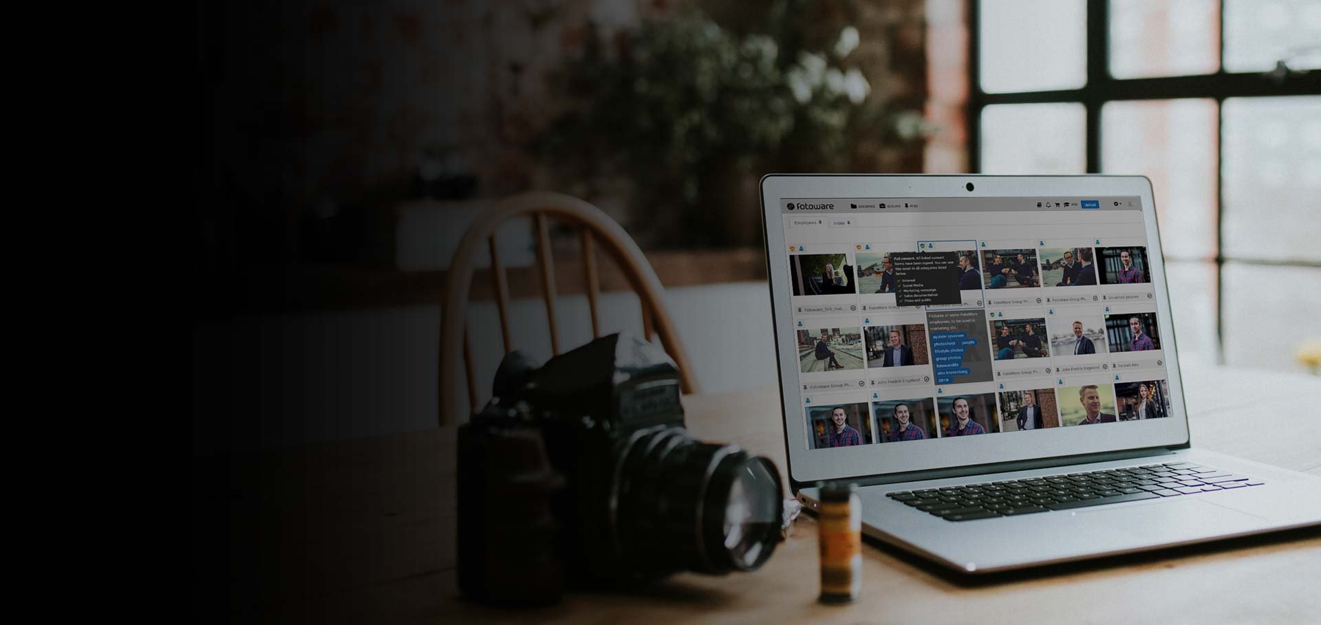 img-HERO-GDPR-GRID_in_Stock_felix-russell-saw-609923-unsplash-