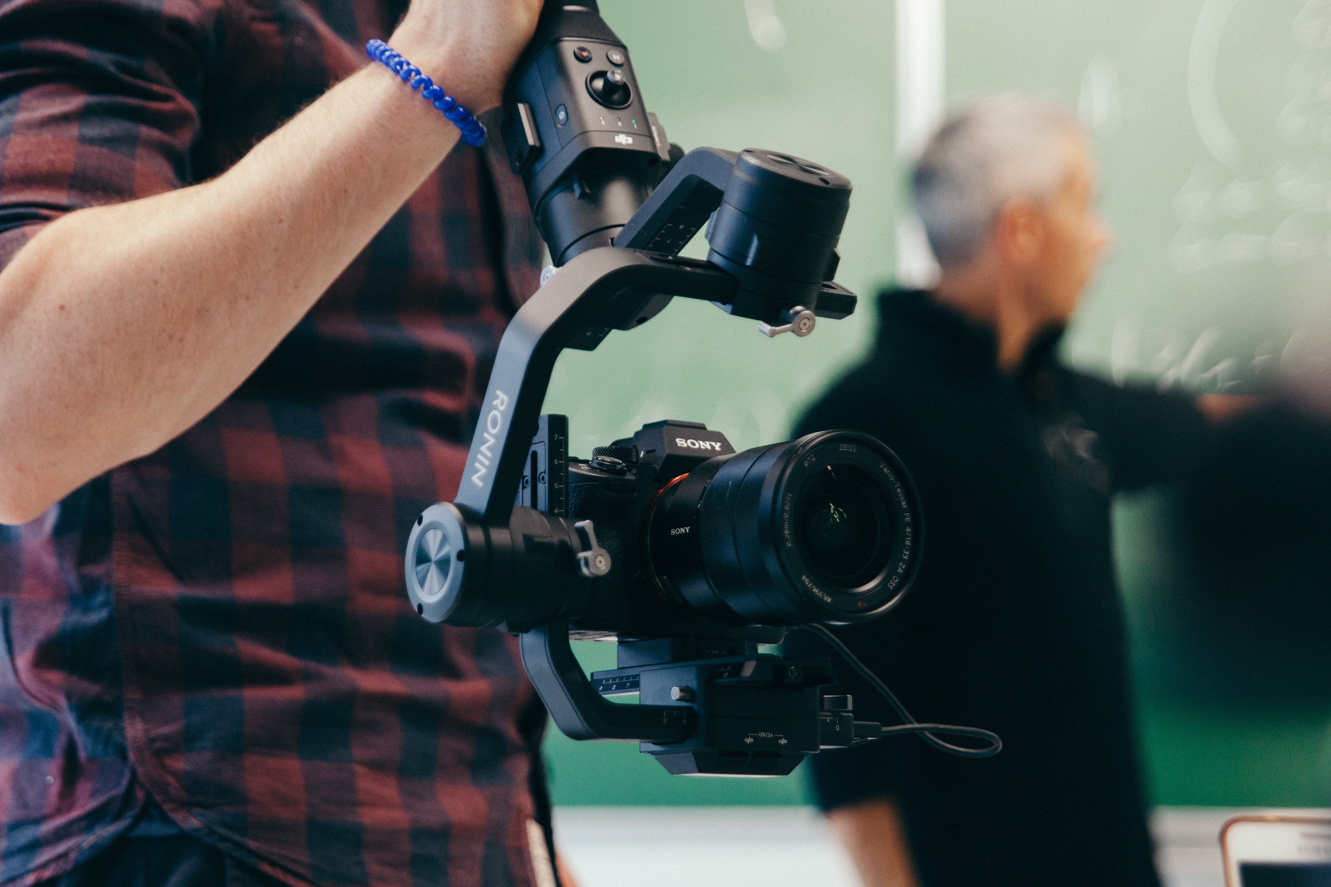 img-blog-marketing is the new newsroom-vanilla-bear-films-KG1T7fW09bY-unsplash-min