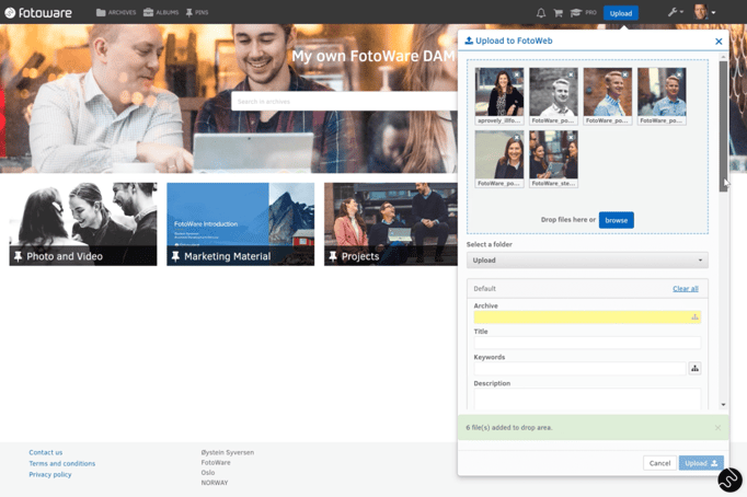 Upload photos in FotoWare