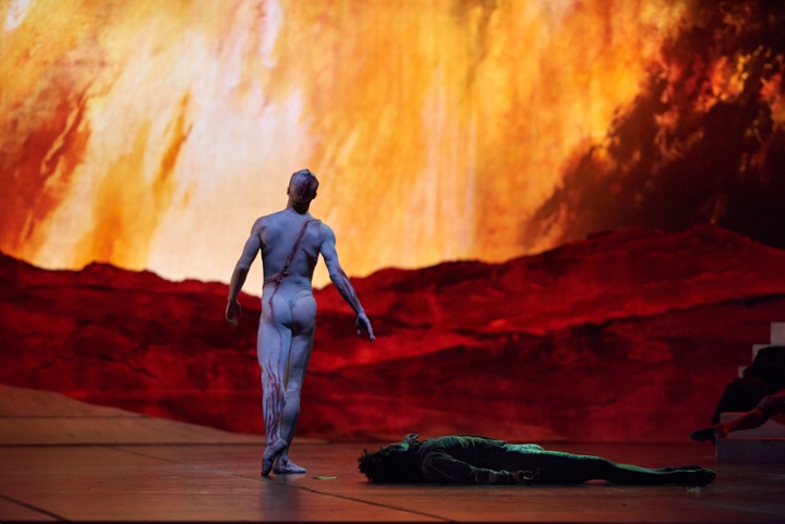 img-customer_success_story-SanFranciscoBallet-FRA17REP_ET38601-1