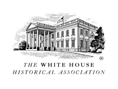 Logo: Illustration of the the White house and text The White House Historical Association