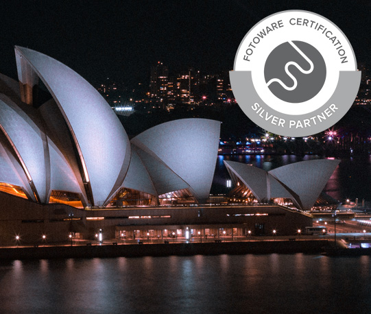 PIVOTAL - Silver Partner.  Sydney Operahouse at night